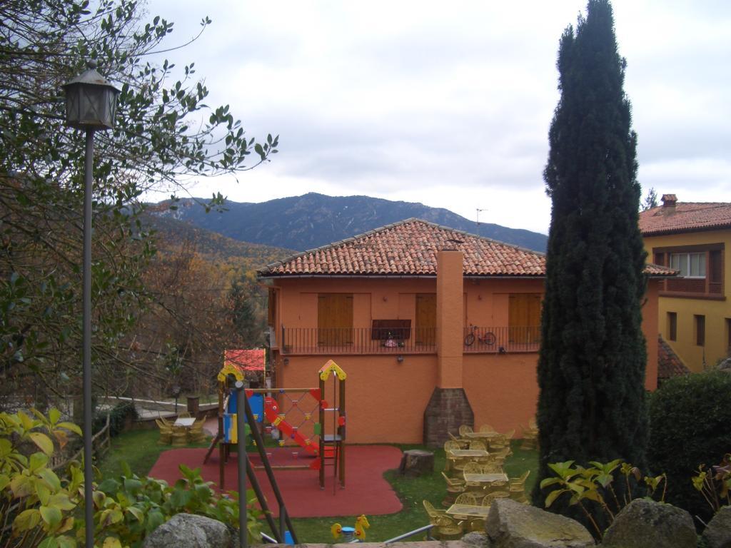 Hostal De La Gloria Viladrau Exterior foto