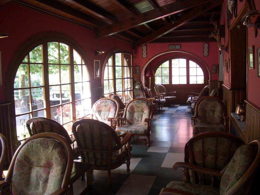 Hostal De La Gloria Viladrau Exterior foto